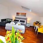 Royal Apartment *